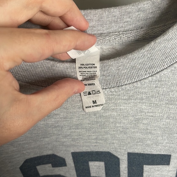 Aspen Colorado Crewneck Sweatshirt - Men’s Medium - Picture 2 of 3